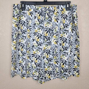 C&K Designs Yellow Gray and Black Floral Shorts Size XL (6985)